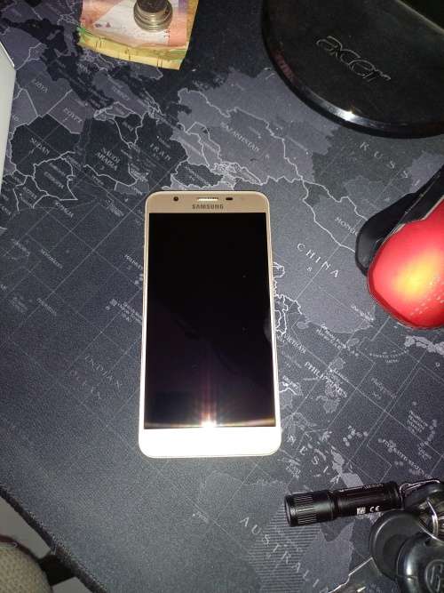 Samsung Galaxy J7 Prime