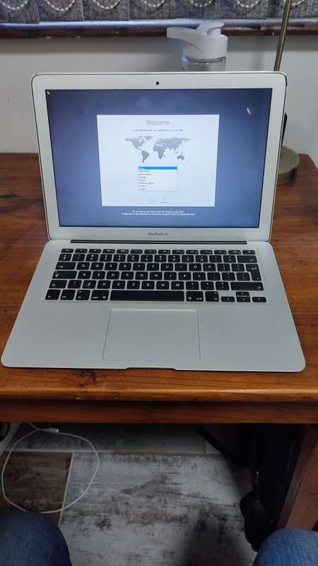 MacBook air 13 inch 2017