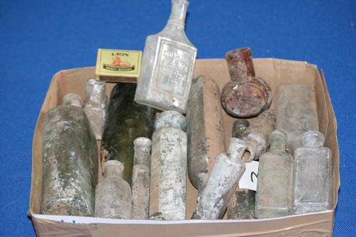 Daddy please buy me these old bottles, mommy said no!