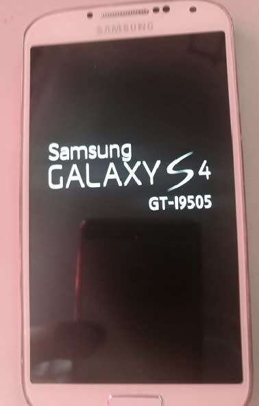Samsung Galaxy S4 in Good Condition