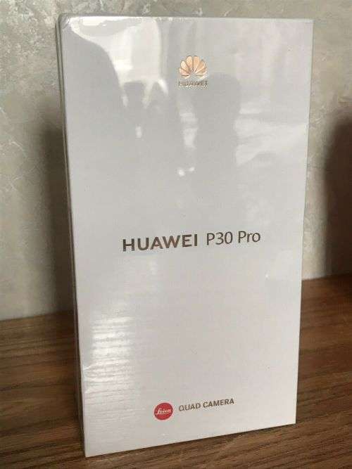 NEW still sealed Huawei P30 Pro 256 GB in Aurora Blue Model VOG-L09