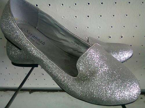 NEW !!!! Silver Pumps !!!