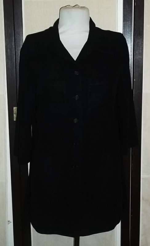 Black shirt size 36