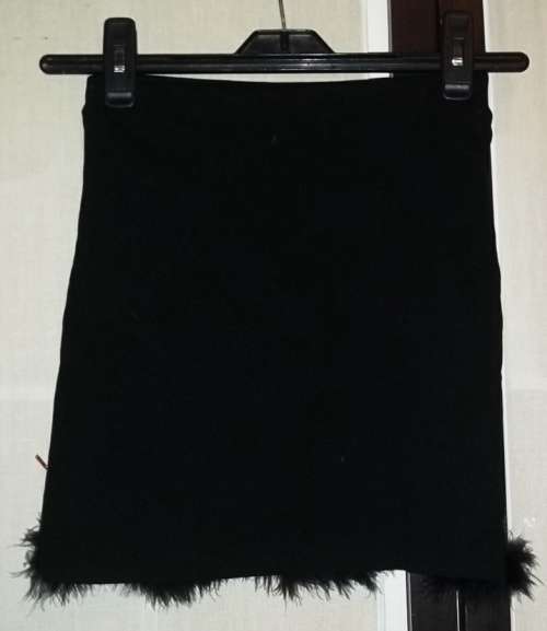 Black mini skirt with fur trim size S