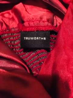 Truworths Burgundy V-neck sleeveless mini dress  Pleated look Size: 30/32