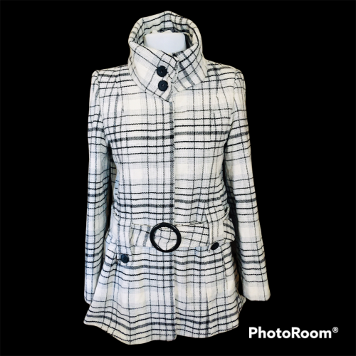 Coat Size: 10/34