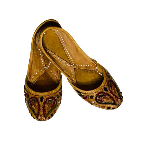 Leather pumps Size: 3
