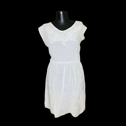 Off White Summer Dress Size: 10