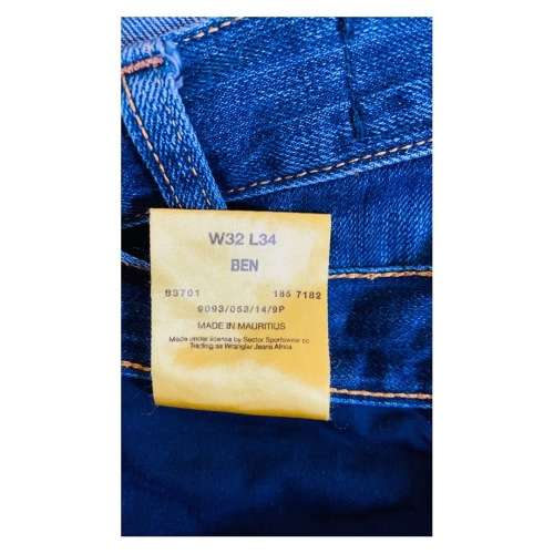Wrangler jeans Size: W32L34