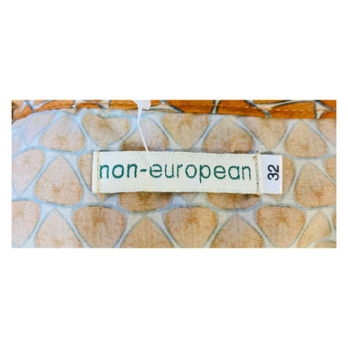 Non-European Orange print dress size: 32