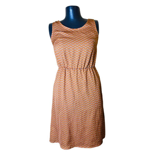 Non-European Orange print dress size: 32