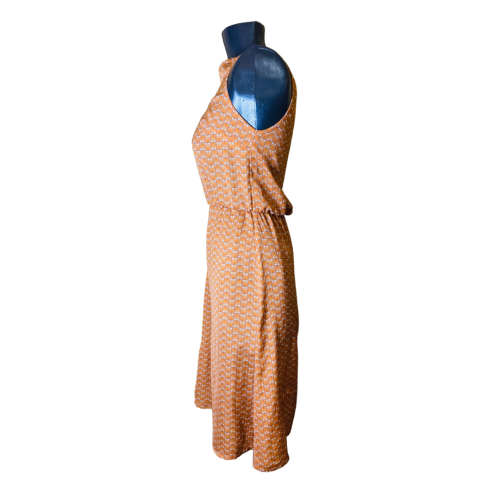 Non-European Orange print dress size: 32