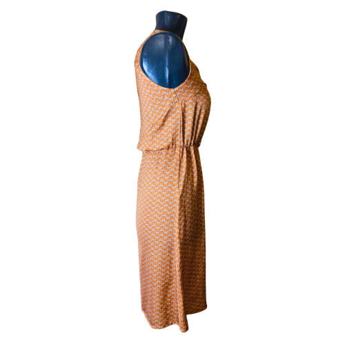 Non-European Orange print dress size: 32