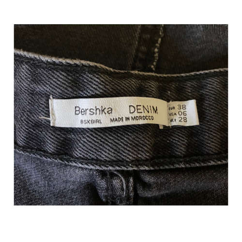 Bershka Denim skirt Size: 8/32