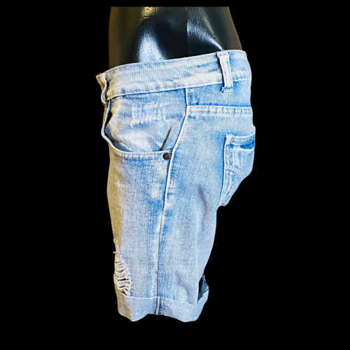 Redbat denim shorts Size: 32/34