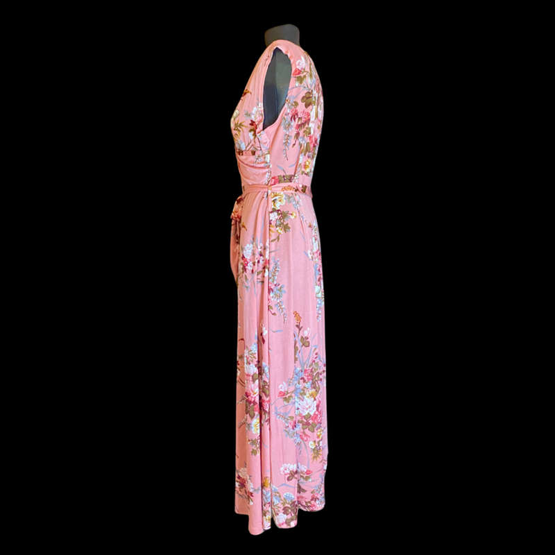 Pink floral print maxi dress Size: XL/XXL