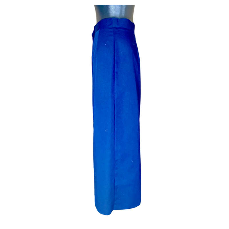 Vintage skirt Size: 30/32