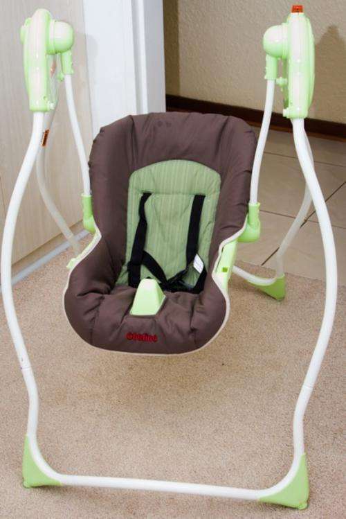 Chelino Electronic Baby Swing Chair with Large Driving Force, Safe and Reliable Design