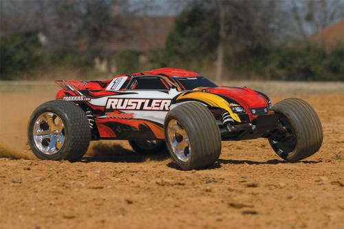 TRAXXAS RUSTLER - WATERPROOF ELECTRONICS - TOP SPEED 35MPH