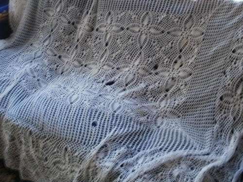 CROCHET TABLECLOTH