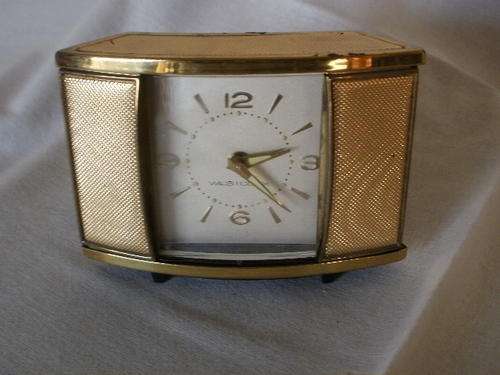 LOVELY WESTCLOX ALARM CLOCK