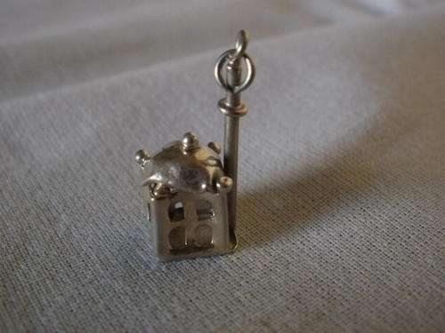 SILVER CHURCH CHARM