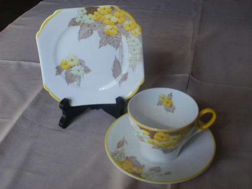 SHELLEY ENGLAND TRIO(a)(SAUCER CRACK)