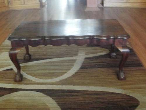 SMALL BALL & CLAW TABLE