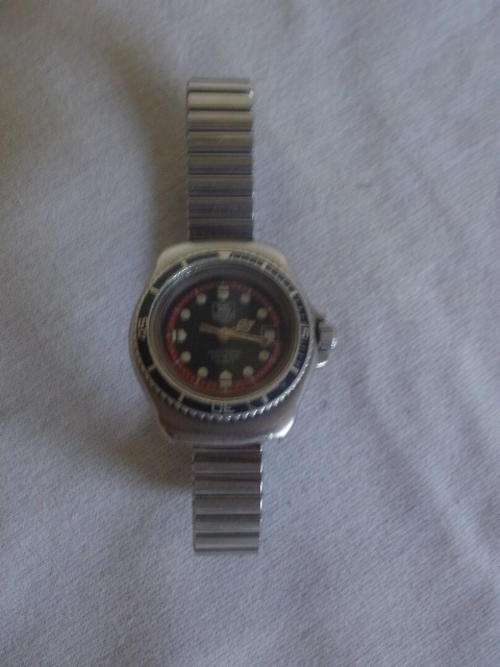 **** WEEKEND SPECIAL*** LADY'S TAG HEUER PROFESSIONAL 200 METER'S SMQ WATCH WITH DATE