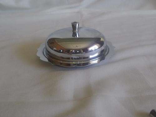 STAINLESS STEEL BUTTER DISH WITH LINER