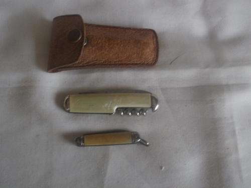 TWO POCKET KNIFES (ONE IS A MINIATURE) RICHARDS