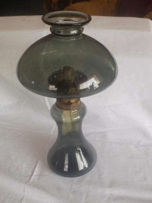 STUNNING GLASS SMOKEY GLASS OIL LAMP