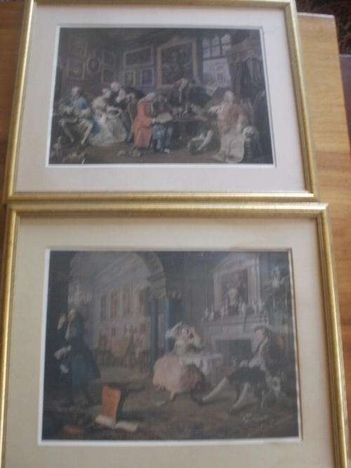 FRAMED VICTORIAN PRINTS (SET X2)