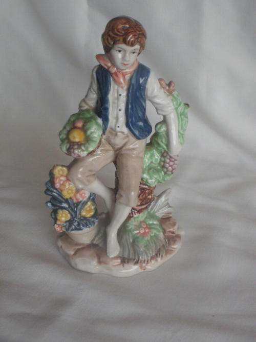 LOVELY BOY FIGURINE - ELWECO