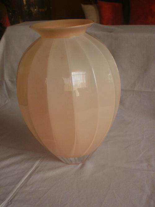 STUNNING LARGE PINK VASE