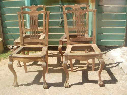 FOUR STINKHOUT CHAIRS IN NEED OF RESTORATION