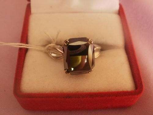 STERLING SILVER EMERALD-CUT HERMATITE RING