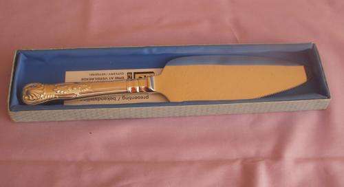KINGS PATTERN EETRITE CAKE CUTTER