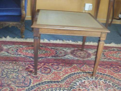 SHERATON STYLE COFFEE TABLE WITH LEATHER INLAY