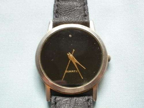 MENS DIAMOND QUARTZ WATCH