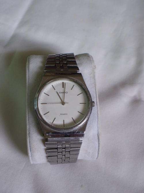 MENS CASIO QUARTZ WATCH