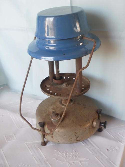 OLD "DOLPHIN REGD" PARAFFIN LAMP
