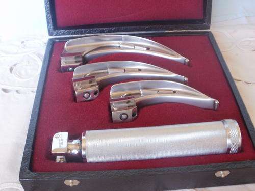 KENDON EAR INSPECTION LIGHT