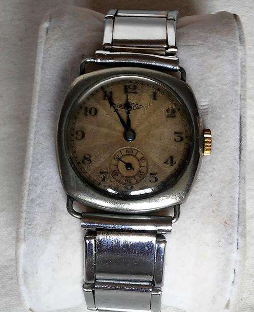 MENS REGAL MECHANICAL WATCH