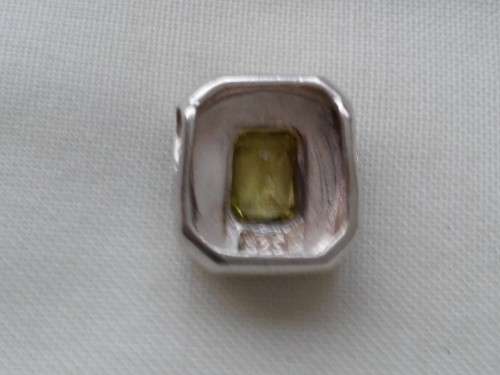 925 SILVER PENDANT WITH PERIDOT