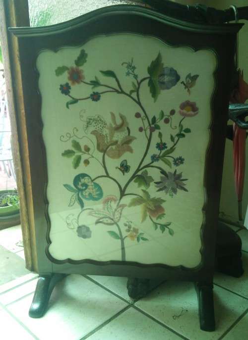 LARGE FIRE SCREEN