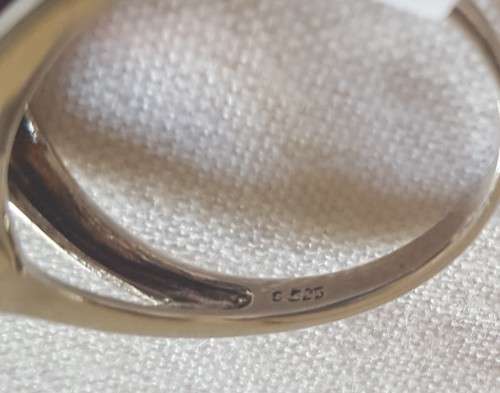 925 SILVER GARNET RING