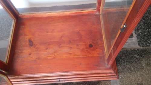 VINTAGE DISPLAY CABINET