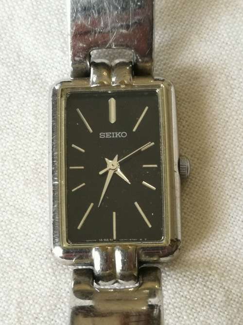 Ladies Seiko Quartz watch