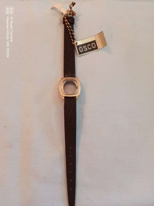 Osco Watch casing with strap